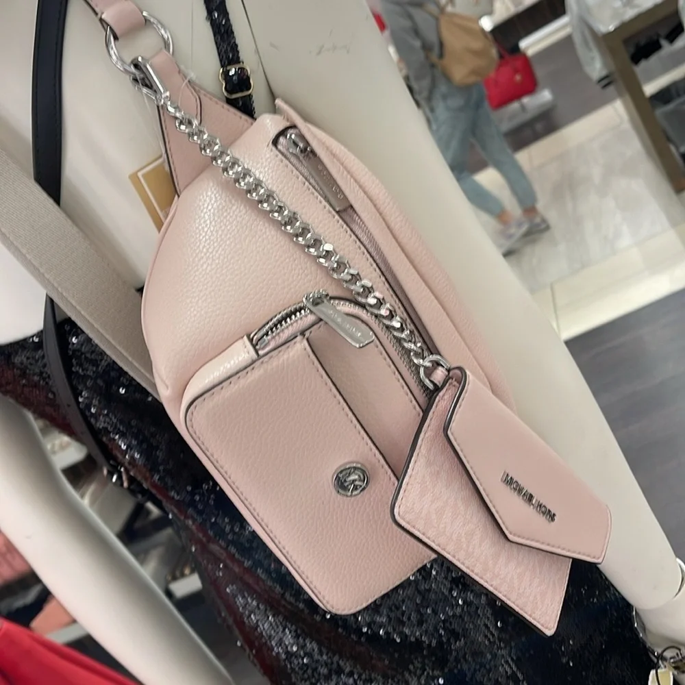 MICHAEL KORS Maisie Large Pebbled Leather 2-in-1 Sling Pack Lt Powder Blush  NWT